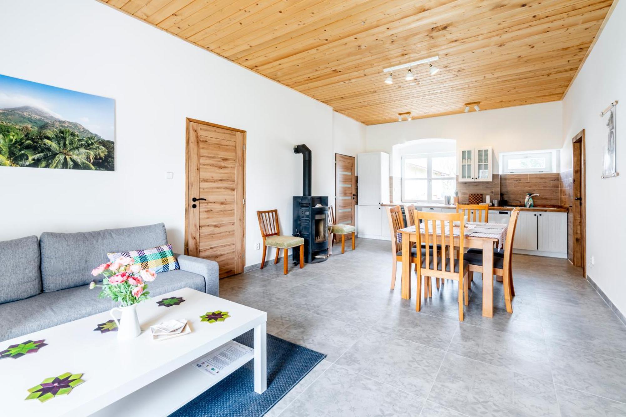 Appartamento Dvur Dolenec Rohoznice  Esterno foto